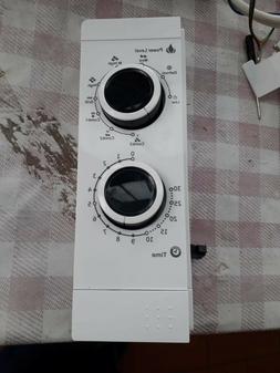 Akai Akmw200